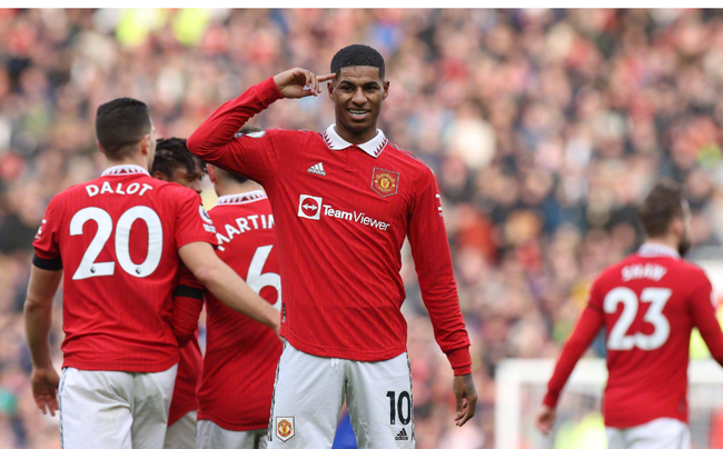 其背后更折 其背后更折