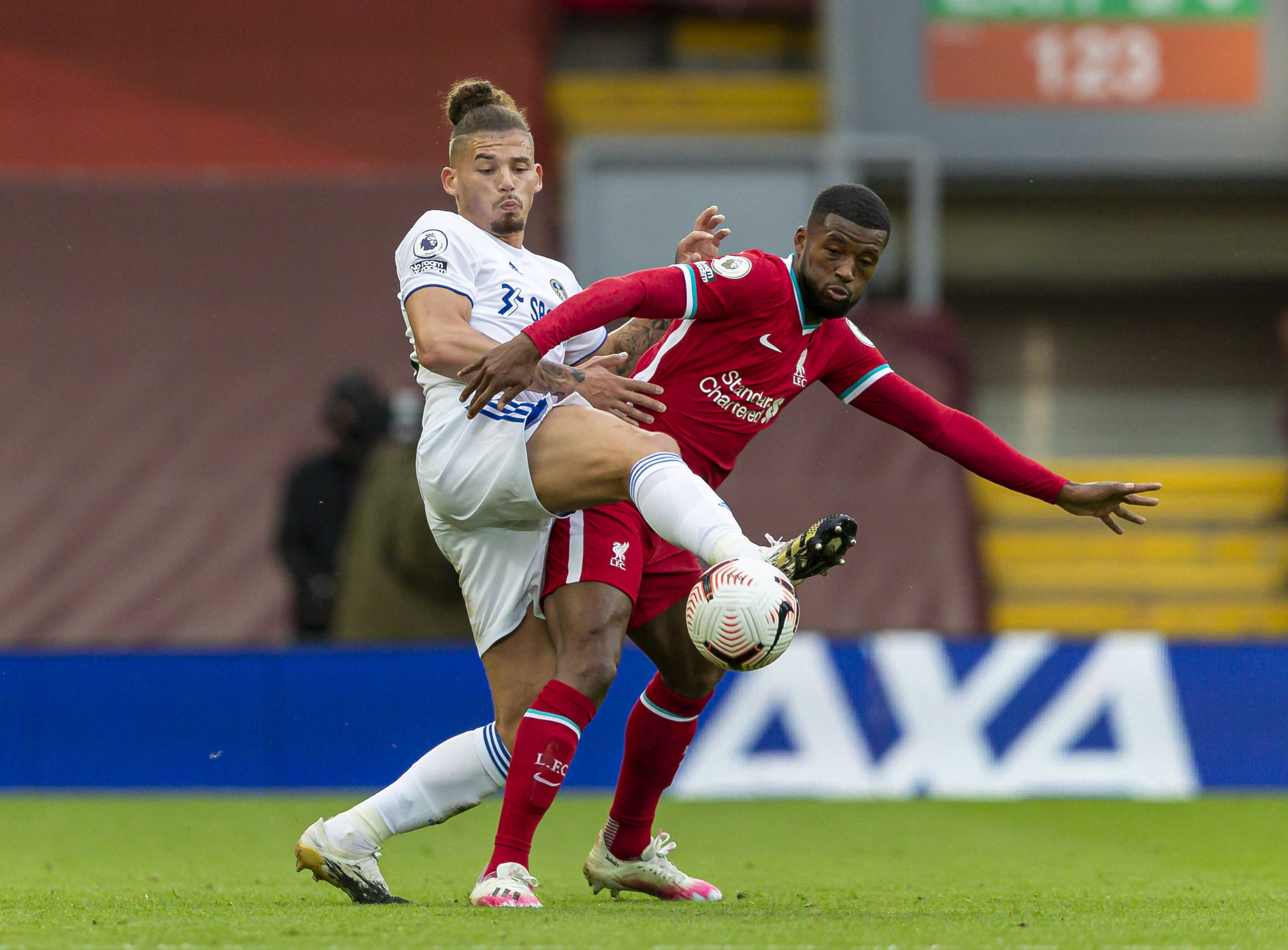 战术的较量 战术的较量