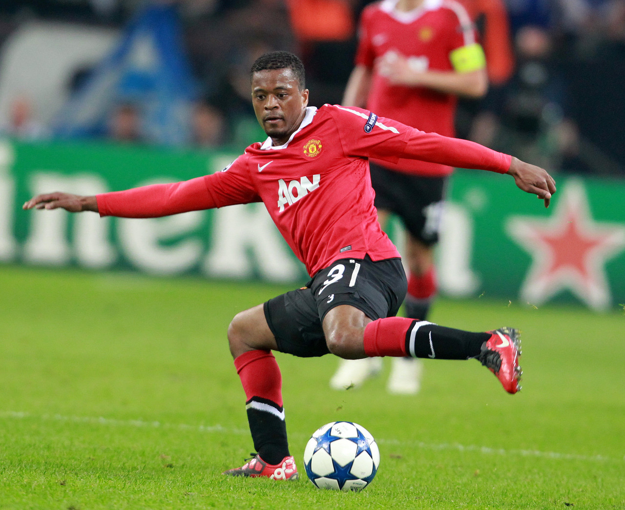 这位年轻的 这位年轻的